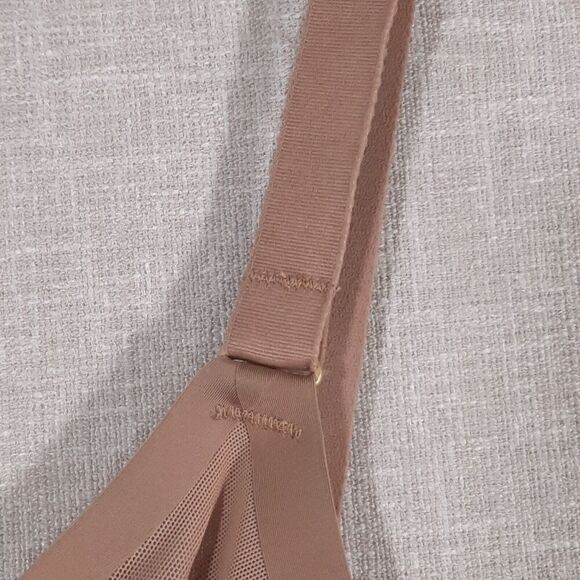 CUUP The Plunge Bra Size 32H NWOT Sheer Mesh Taupe Gold Hardware Triple Hook/Eye - Picture 9 of 14
